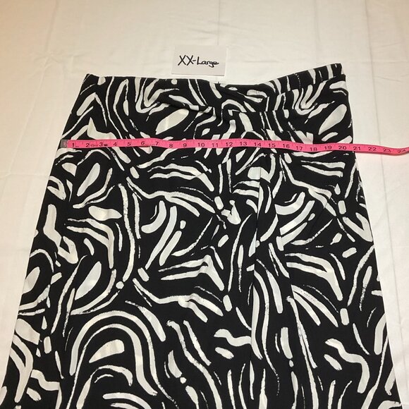 Nine West Women's Abstract Brush (black/cream) Side Ruched Midi Skirt NWT - Picture 8 of 9